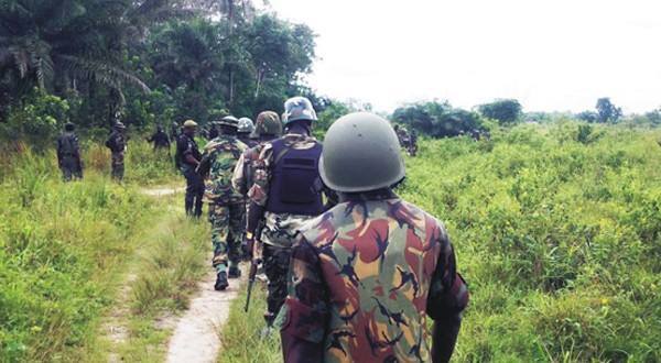 Nigerian-army-search-missing-school-girls
