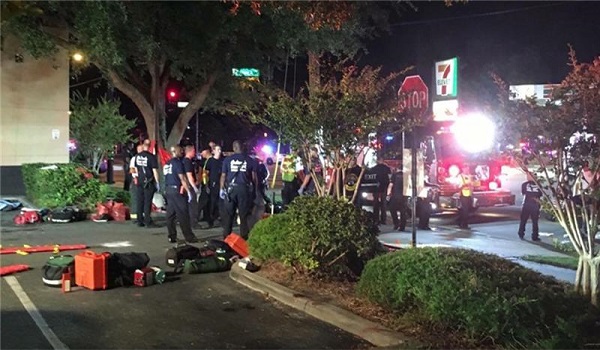 Shooting in US Gay Club Linked to Islamist Terrorism; Gunman Caught
