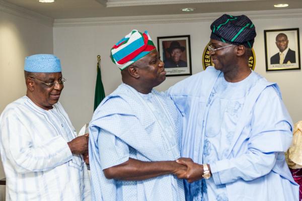 ambode-hugs-fashola