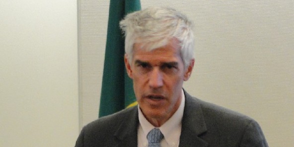 Why U.S. is ‘slow’ in Helping Nigeria Recover Stolen Assets – Envoy