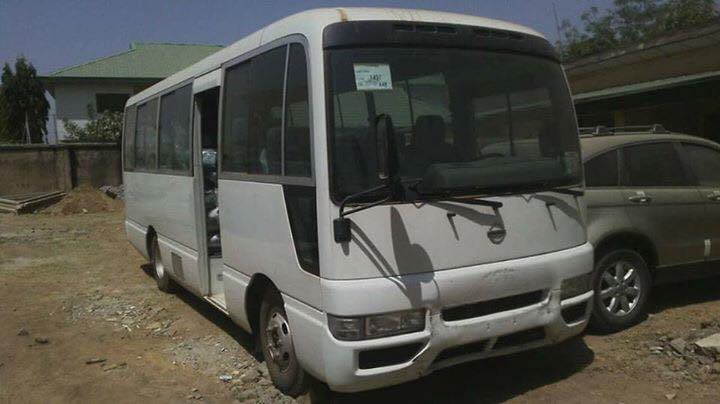 bus