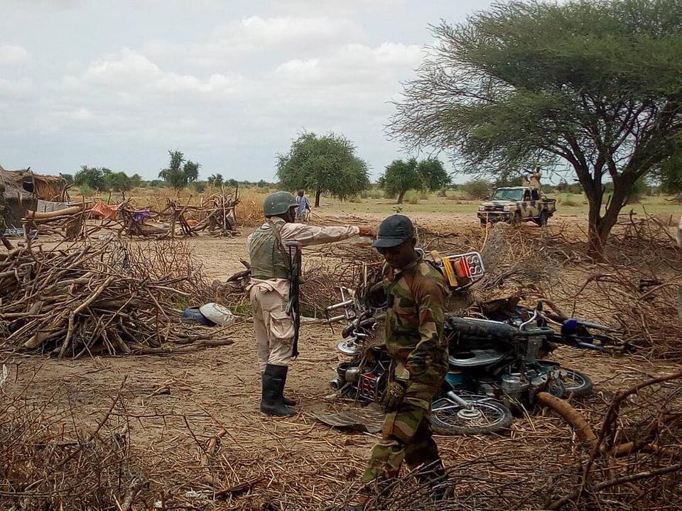 army-lake-chad