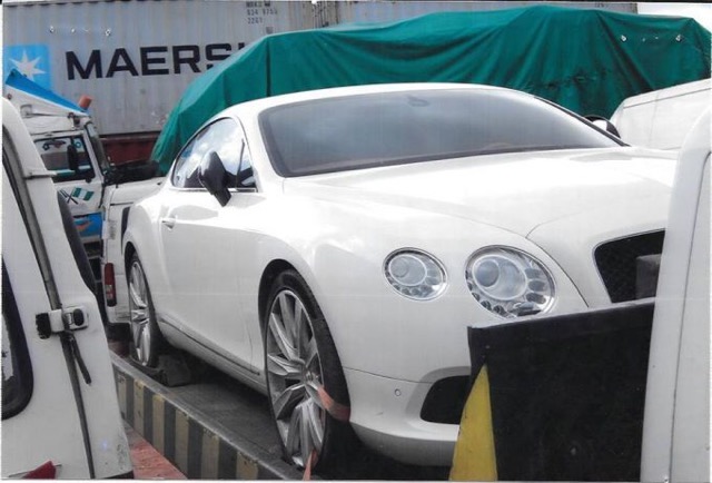 Customs-intercepts-exotic-cars