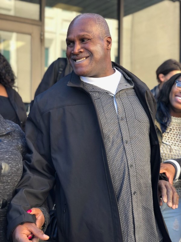 Malcolm-Alexander-600x800