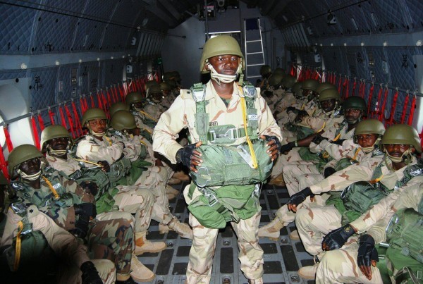 Nigerian-Army-paratroopers-600x403-600x403