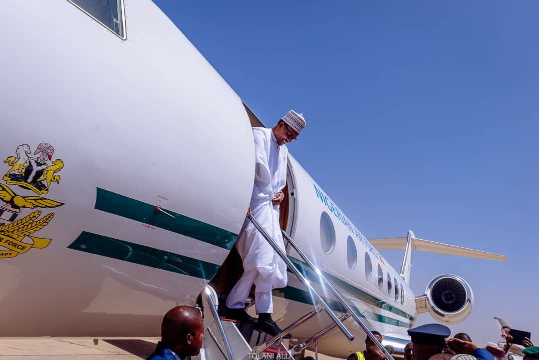 buhari-plane-come-down