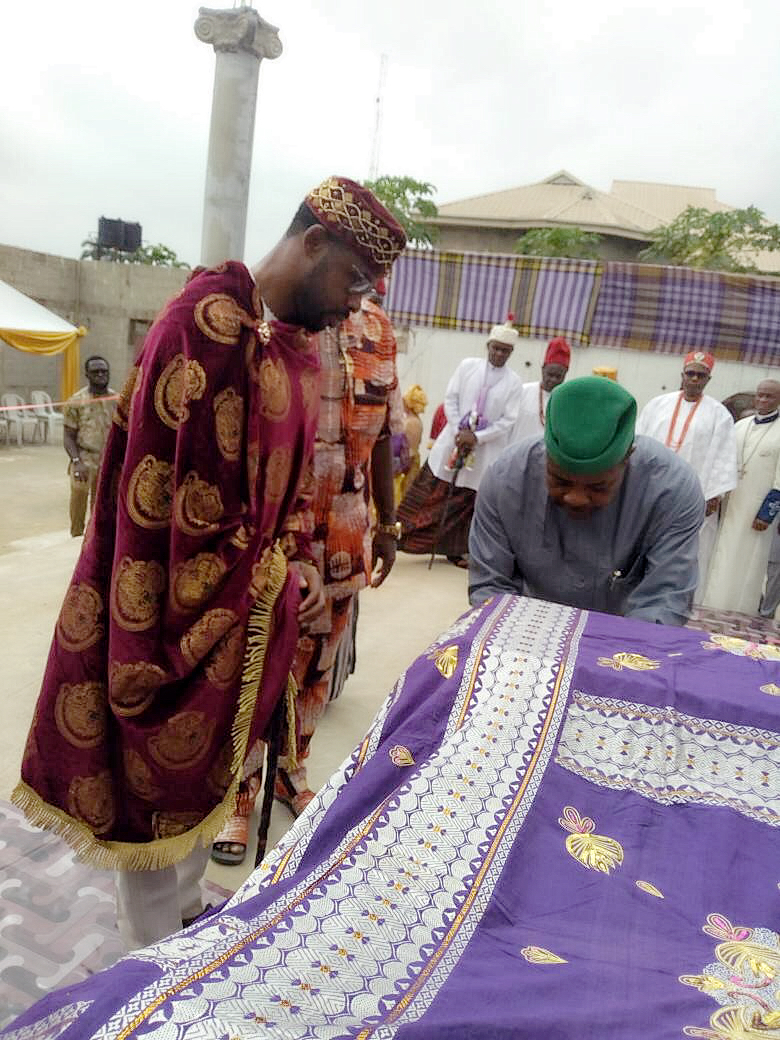 Ozuruigbo V Funerary Monument Unveiling Ceremony