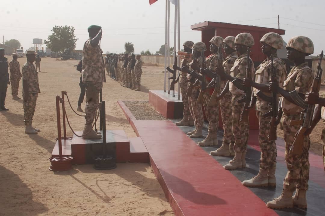coas-visits-troops Chief Of Army Staff Visits Mopol On Training At The Nigerian Army Special Forces School