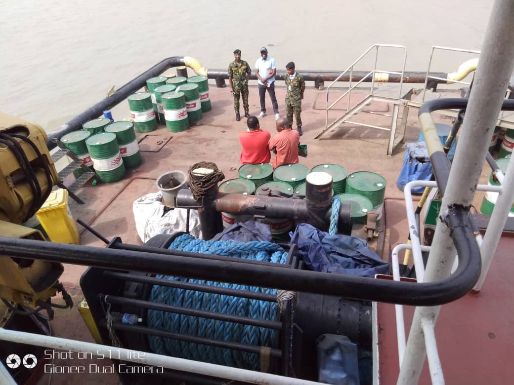 nigerian-navy-hands-over-to-efxx Illegal Oil Bunkering: Navy Hands Over Four Suspects, Vessel to EFCC