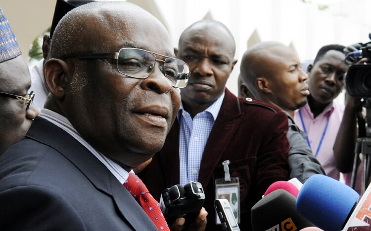 EFCC Denies Raiding CJN Onnoghen's Home