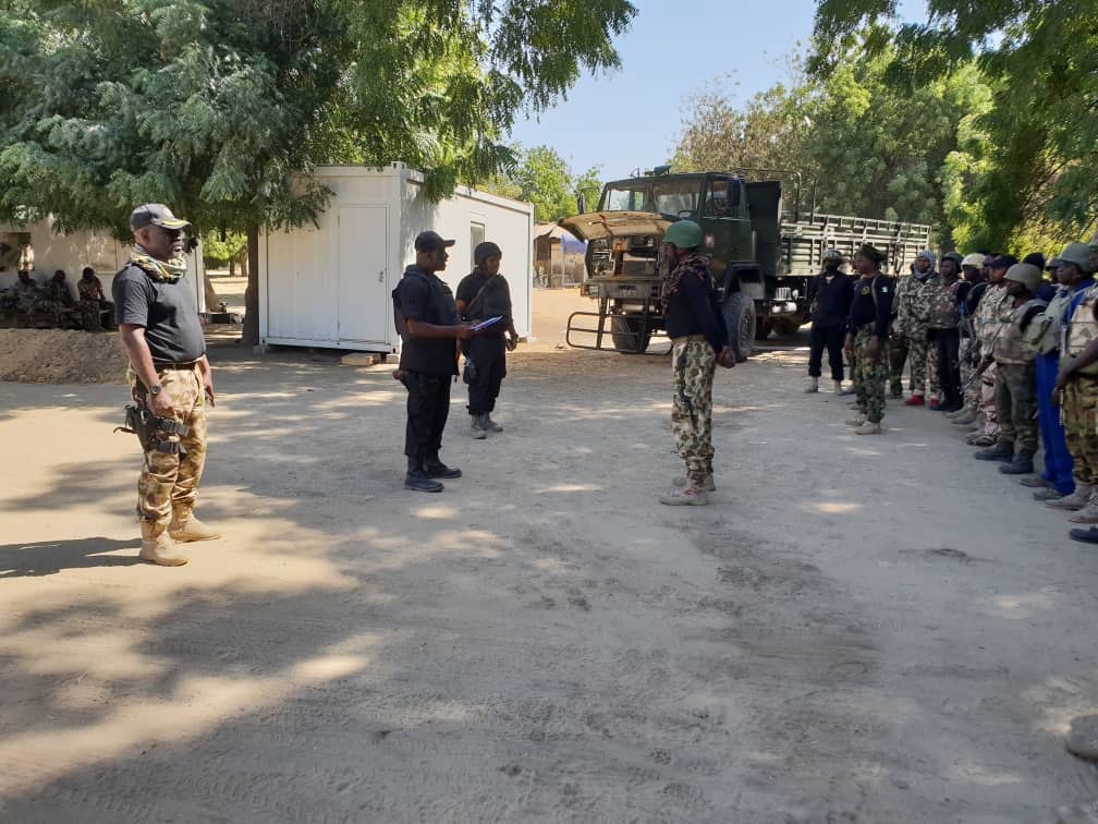 General Akinroluyo-operation-lafiya-dole-troops-3