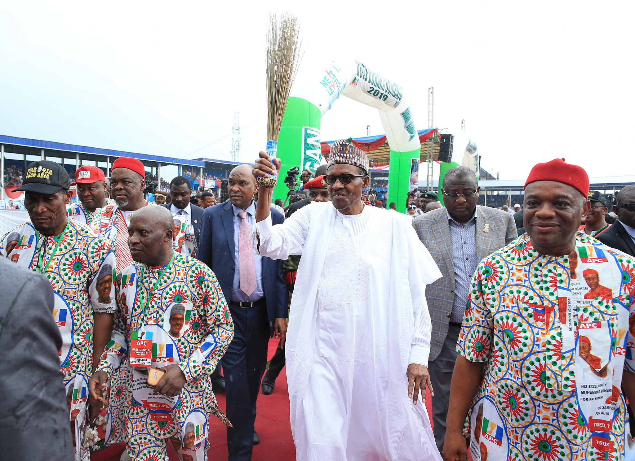buhari-campaigns-in-aba