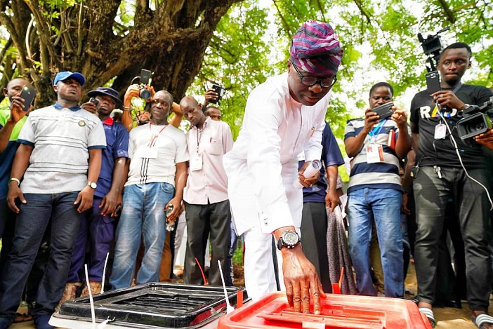Sanwo-Olu-votes-in-Lagos