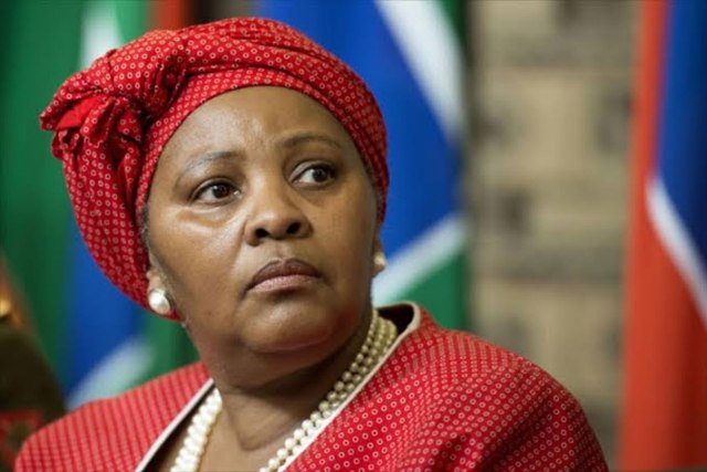 Nosiviwe-Mapisa-Nqakula