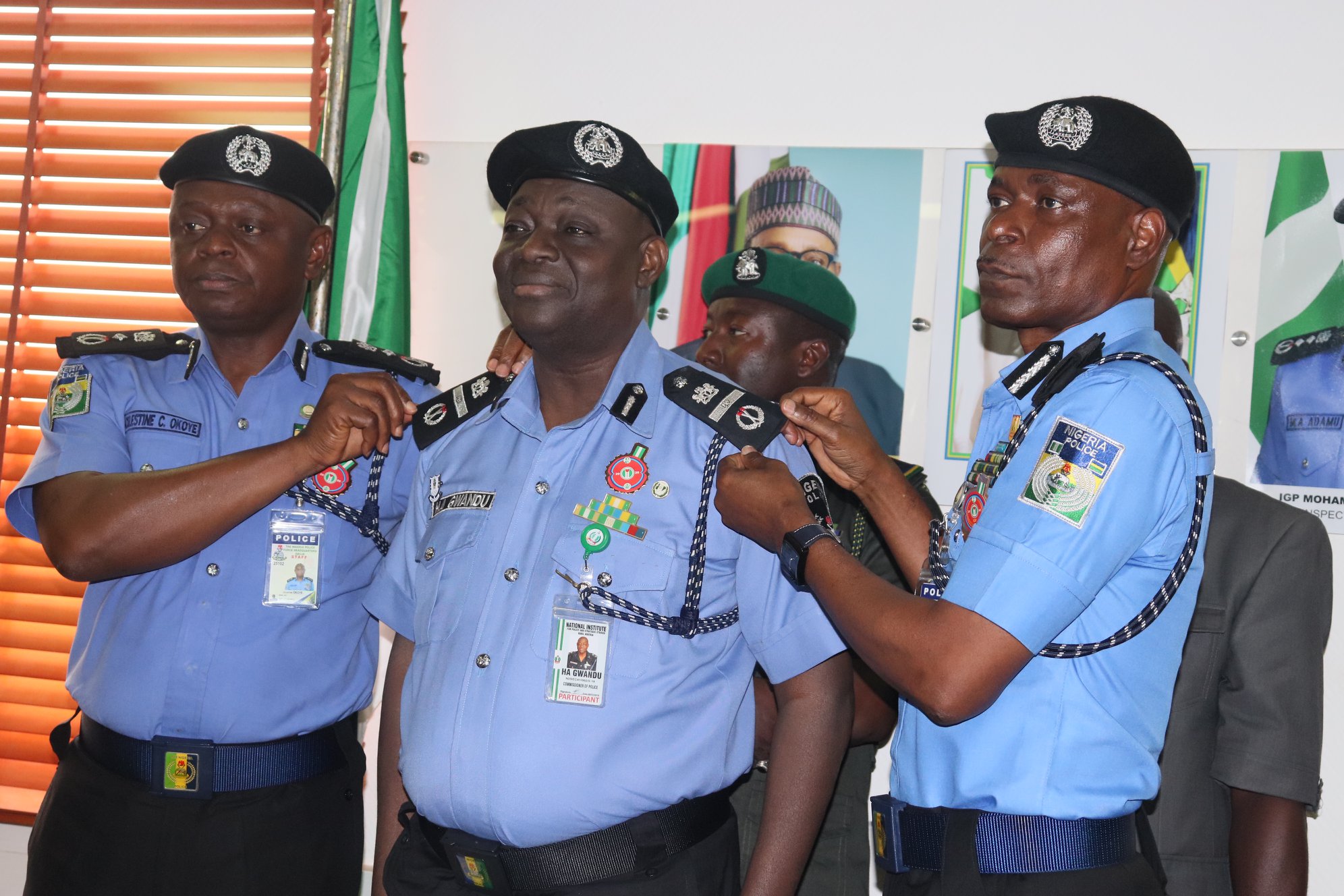 ig-of-police-decorate-aig