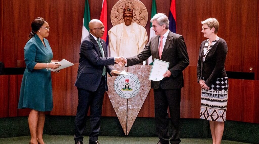 Siemens-Buhari-1024x570