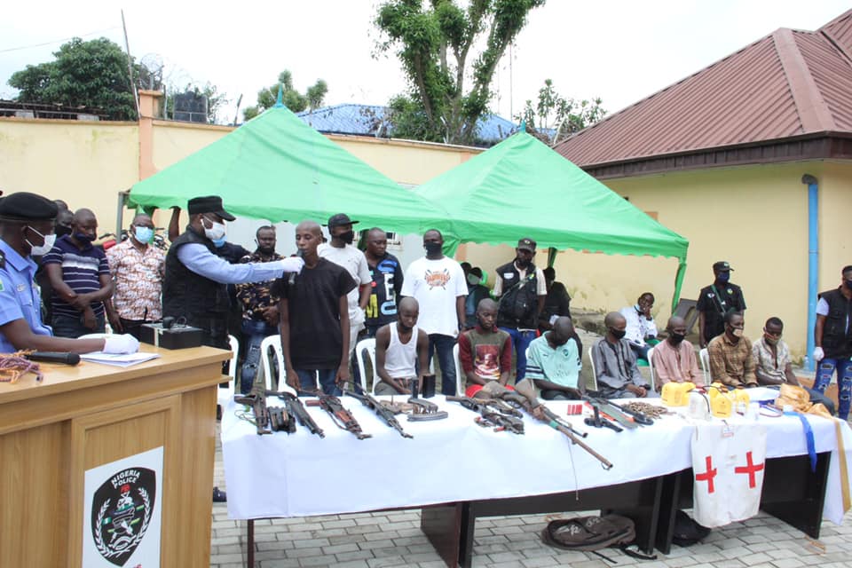 police-arrest-suspects