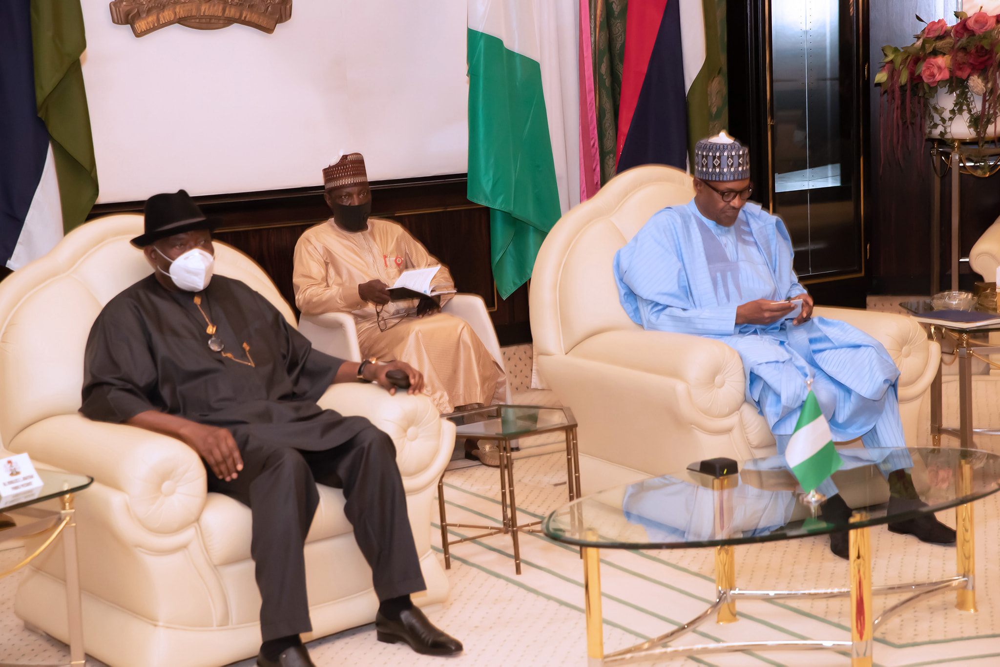 jonathan-buhari-