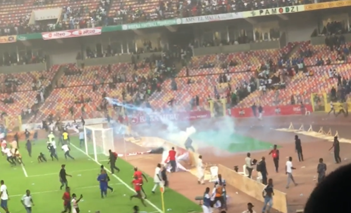 pitch-invaders