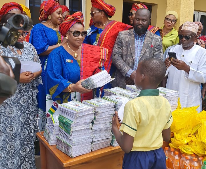 POWA President Joins National Youth Committee of PCRC to Donate Educational Materials to Enhance Learning